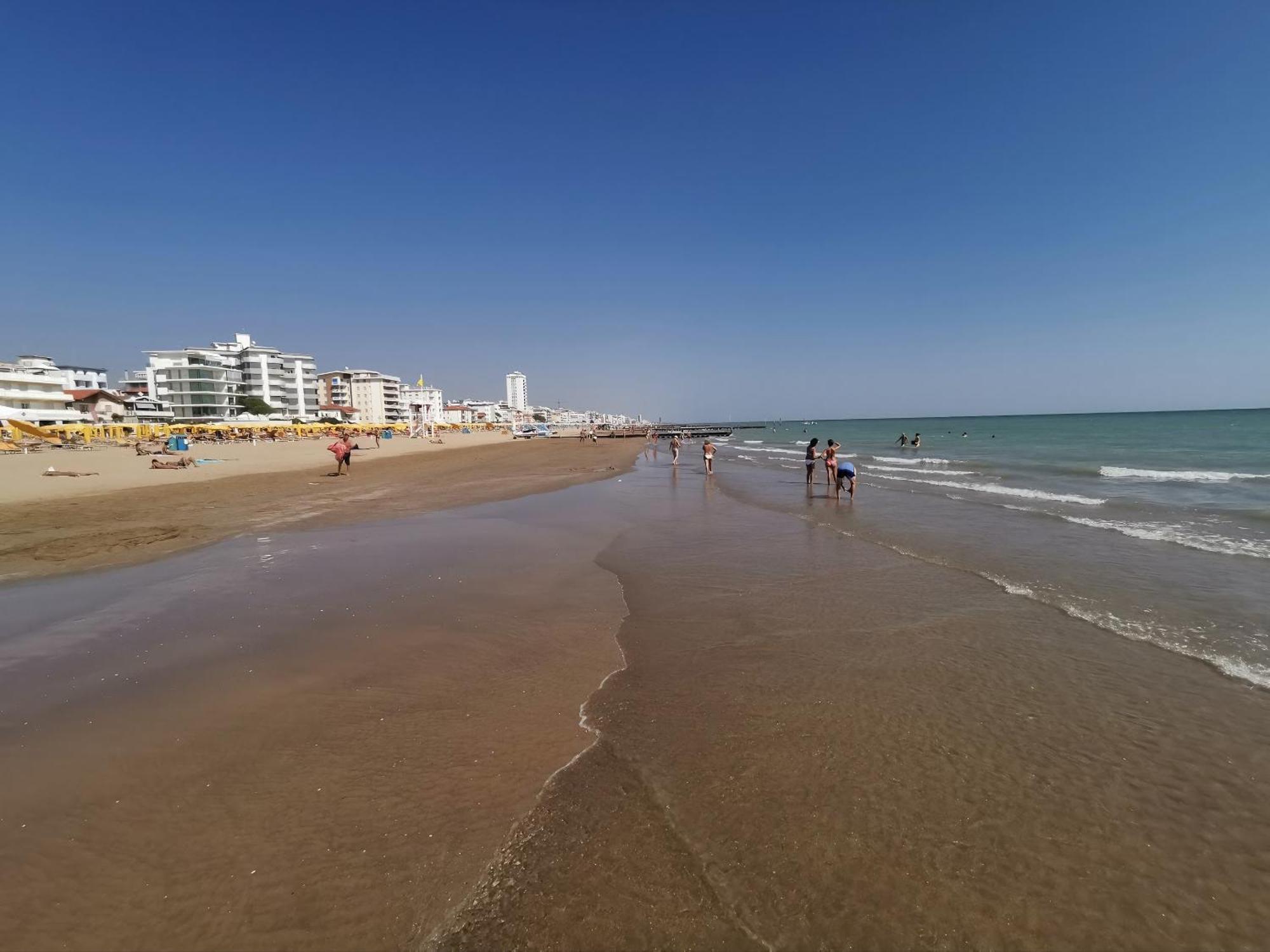 Gigi House -Appartamento Piazza Mazzini- 200M Dal Mare Lido di Jesolo Ruang foto